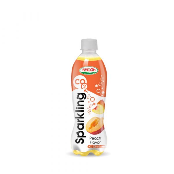 Sparkling water with Peach Flavor