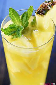 sparkling-pineapple-juice