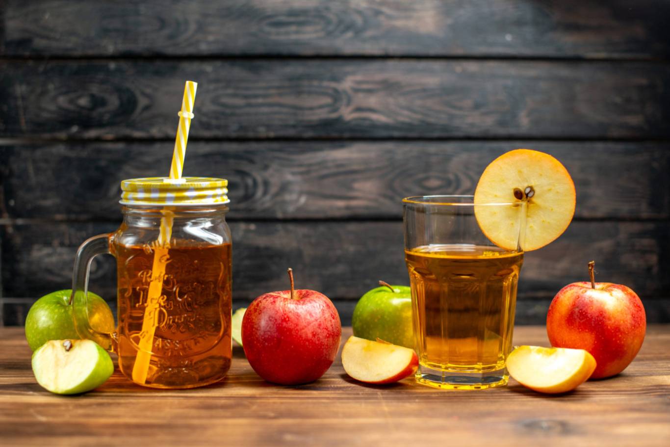 12 amazing health benefits of apple juice 3