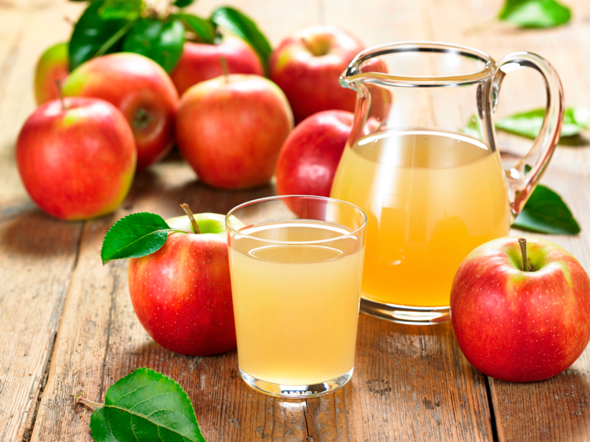 12 Amazing Health Benefits of Apple Juice