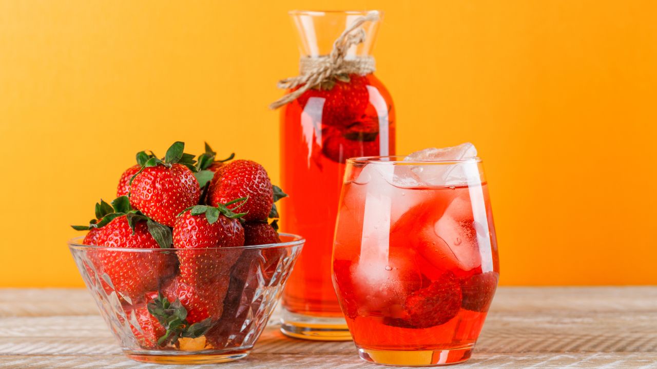 Strawberry Juice Promotes Cardiovascular Health