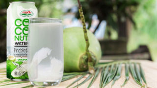 What are the benefits of organic coconut water