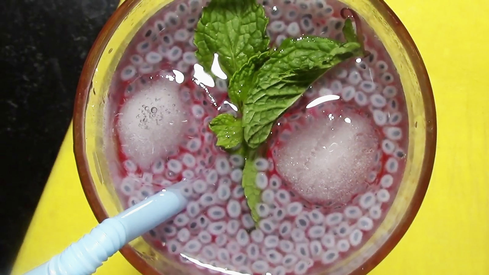 Basil seeds drink (1)