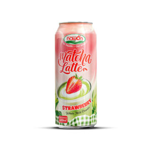 canned 500ml 16 9 fl oz matcha latte with milk and strawberry for a soft creamy finish